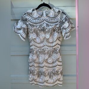 Minuet Petite Cream Floral Lace dress bohemian style